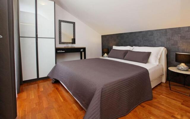 Dreams of Bol Apartment