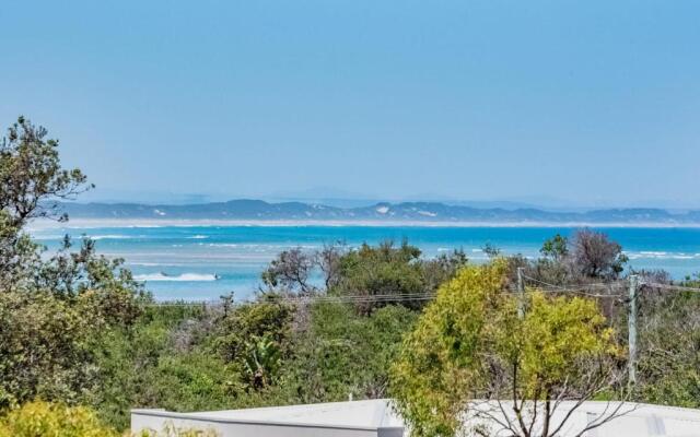 Luxury BY THE SEA - Close TO THE Beach