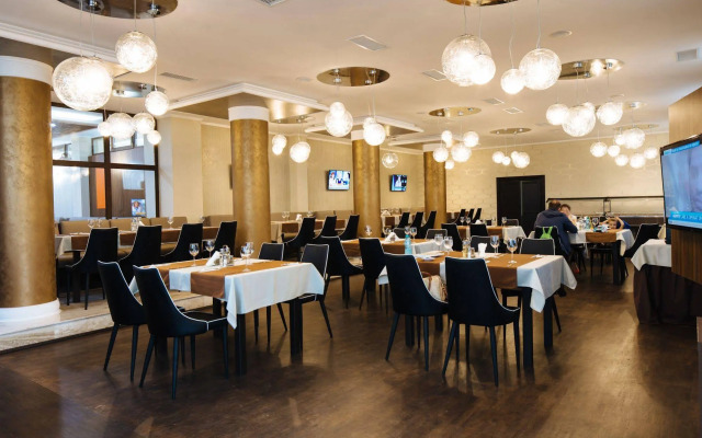 Hotel Phoenix
