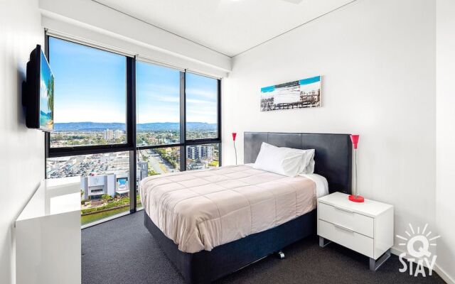 Sierra Grand Broadbeach  Q Stay