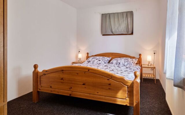 Apartment Marika 1 Cerny Dul