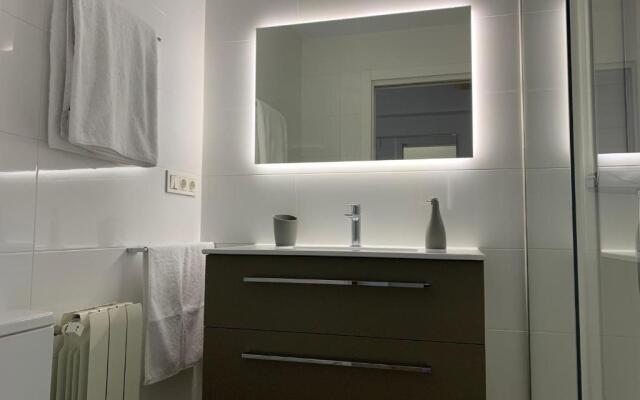Residencial Sanz-Enea a 100m de la playa