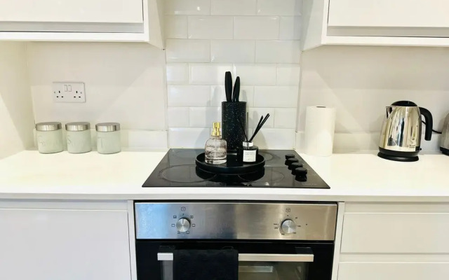 Spacious 2 Bedroom Apartment in Margate