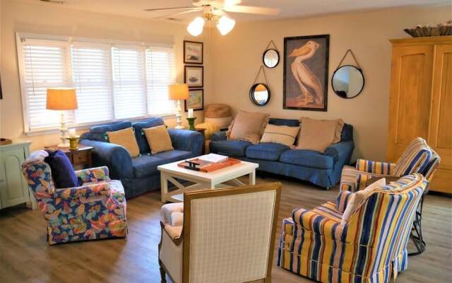 Katinka II - 3 Br Home