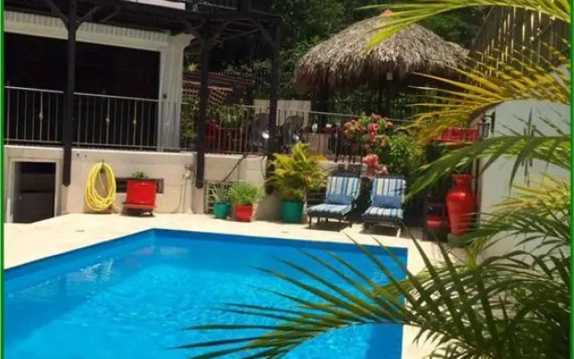 Villa Labrousse (Atypical)