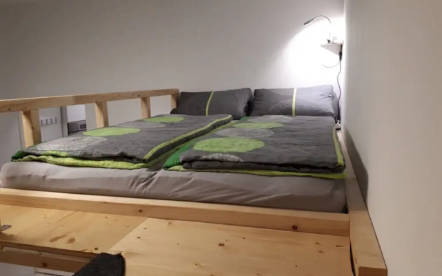 Modern City Apartment Near Central Park