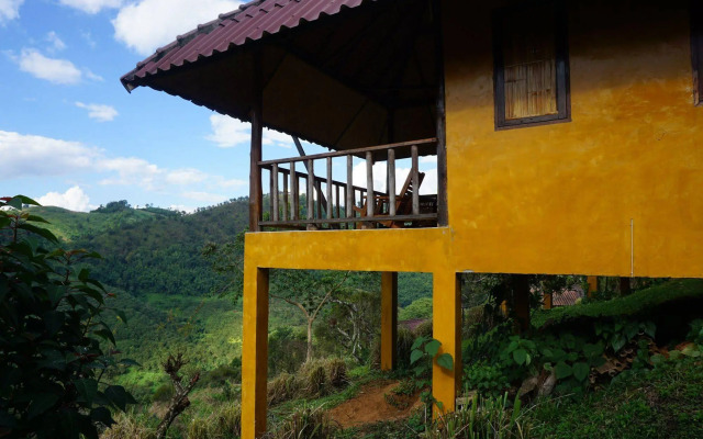 Maesalong Mountain Home