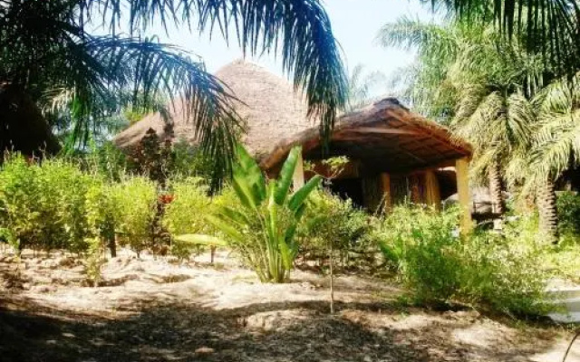 House With 3 Bedrooms in Cap Skirring, With Wonderful Lake View, Private Pool, Enclosed Garden - 800 m From the Beach — фото 3