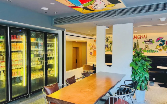 Dayin Hotel (Shanghai People's Square & Suzhou River Branch)