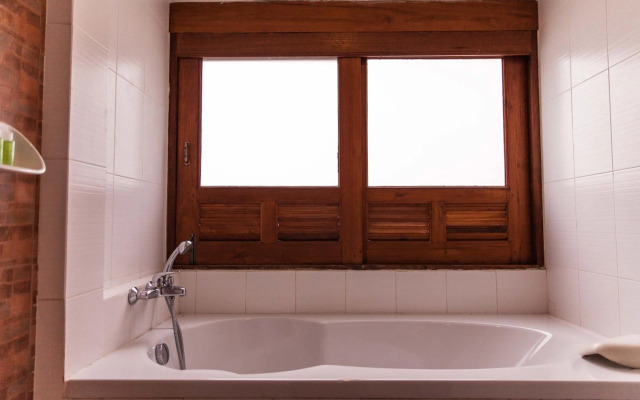 Coco Palm Beach Resort