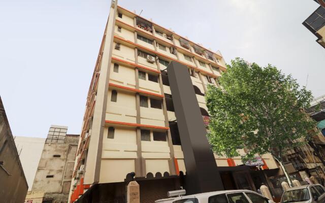 SPOT ON 74966 Shree Amardeep Hotel