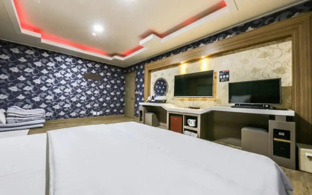 Jecheon Urban Brown Hotel