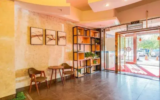 5120 Business Leisure Hotel (Ranghulu Wanda)