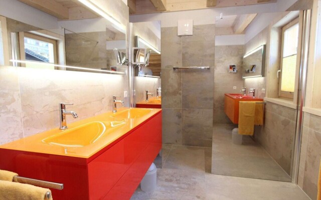 Luxury Chalet in Kaprun Salzburg With Sauna