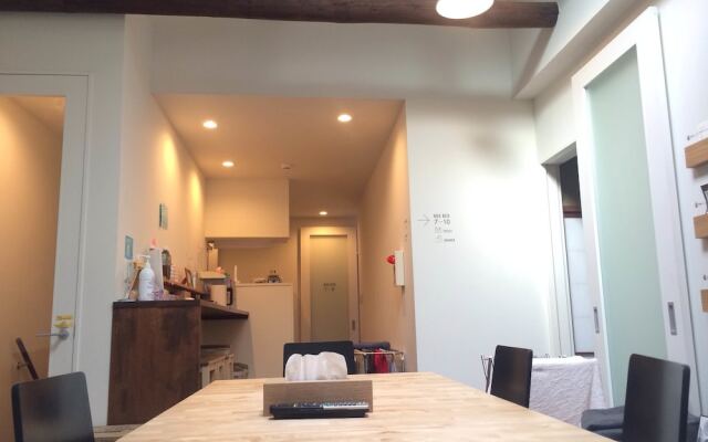 Nagonoya Cafe Guest House - Hostel