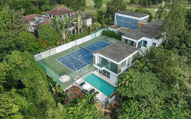 Luxury9BRVillaGolfViewTennisCourt V158