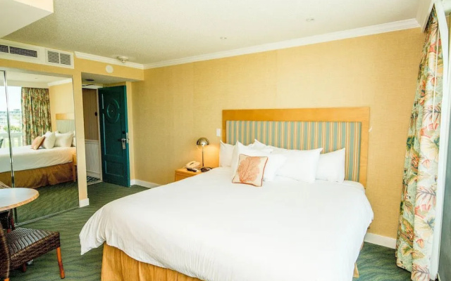 Port Royal Oceanfront Hotel