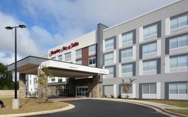 Hampton Inn & Suites by HIlton Charlotte North I 485