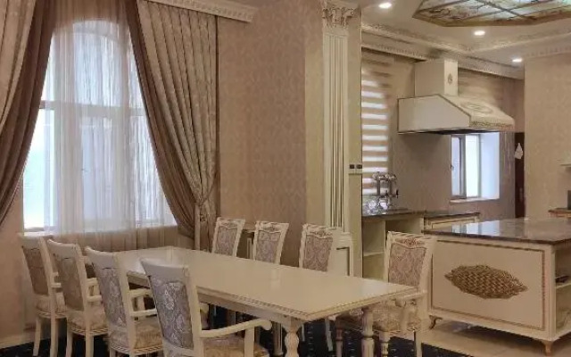 Premier Palace Apartment 1 Br Ggi