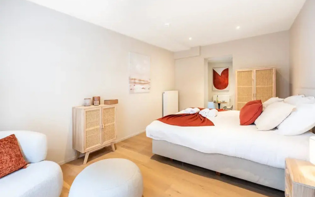 Stylish Studio in the Vibrant Heart of Ghent
