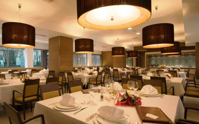 Antony Palace Hotel