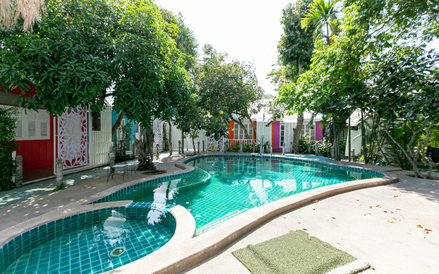 Deeden Pattaya Resort