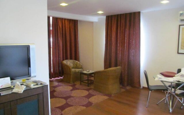 Shilton Residence Hotel