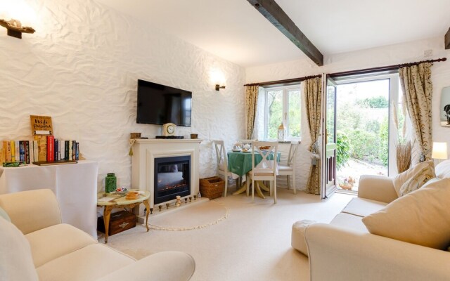 Poldark Cottage