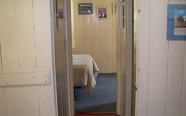 Beach Plum Motor Lodge