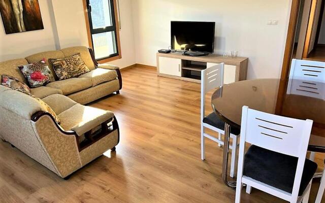 Premium apartment in A Valenzá near the centre