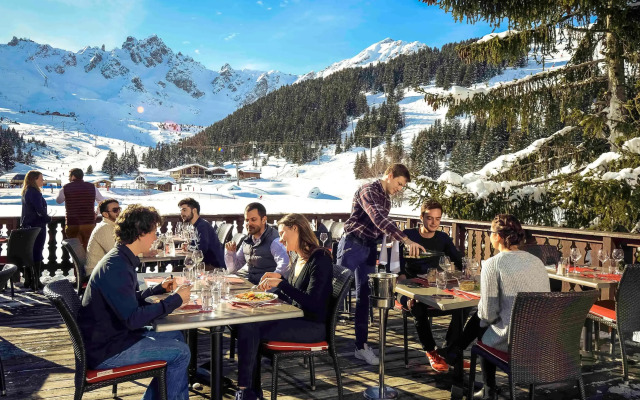 Lake Hotel Courchevel 1850