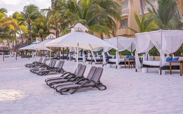 Отель All Ritmo Cancun Resort & Water Park