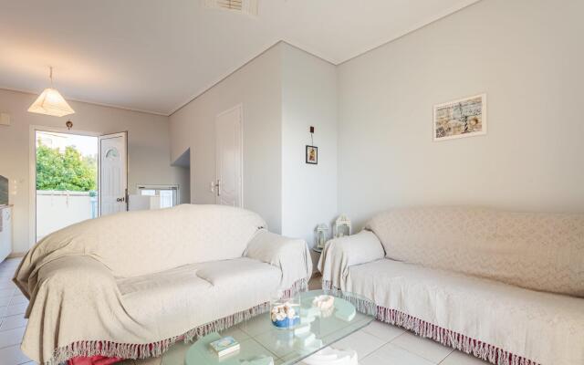 Seaview Terrace Haven-perfect Location Near the Sea