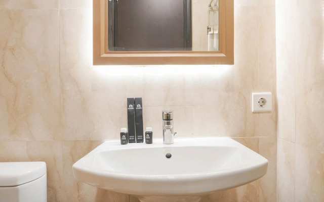Fabulous and Strategic 1BR Sudirman Suites Apartment