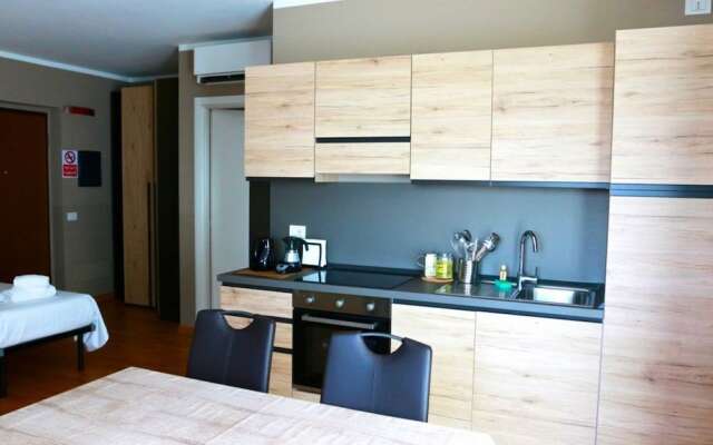 Metropolitan EXPO Flat 5