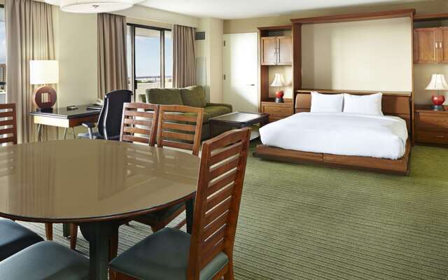 Hilton Orlando Lake Buena Vista - Disney Springs® Area