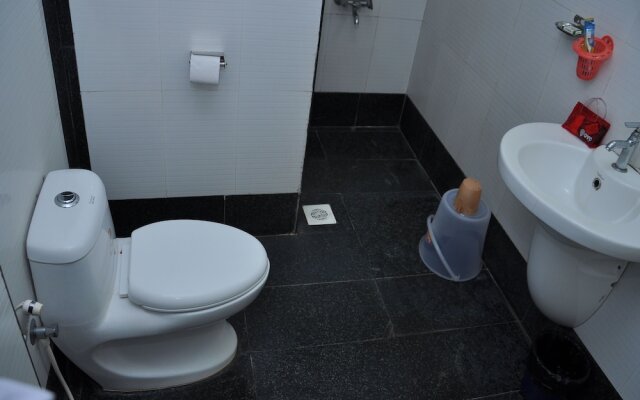 7th Heaven Service Apartment