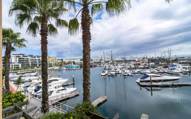 Mountain Marina Luxury Apartments