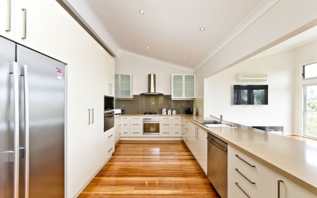 Beachside Haven Your Perfect Oasis Home