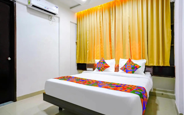 Fabhotel Woods Regency