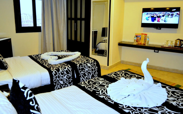 Panorama Ramsis Hotel & Cafe