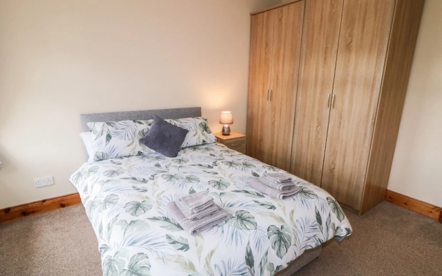 Willow Tree Farm House