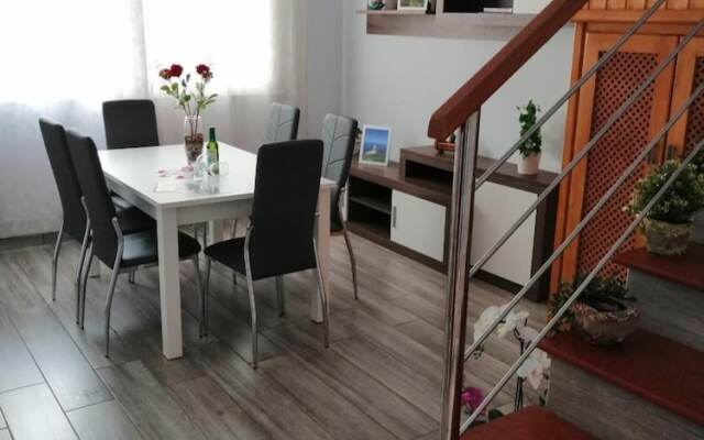 Casitas las Abuelas - Duplex Belmaco