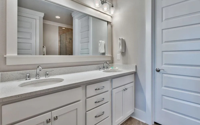 Shearwater Chateau - Golf Cart - Pool