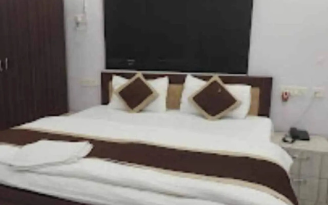Hotel Destiny by OYO Rooms