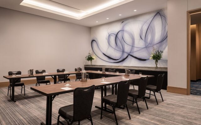 Loews Arlington