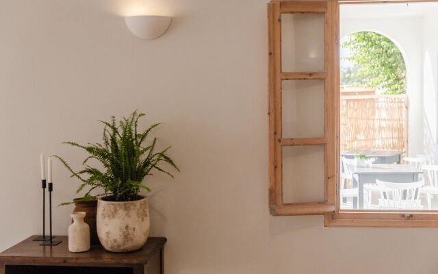 Scorpios Beach Santorini