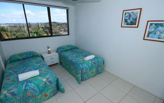 San Simeon Apartments