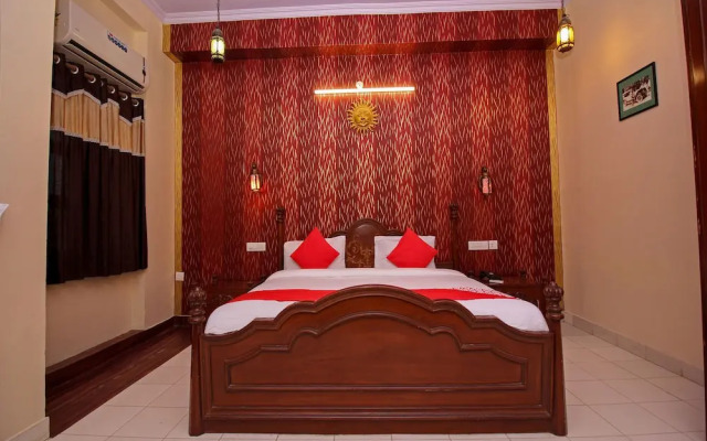 Oyo 15214 Mahal Rajwada Resort