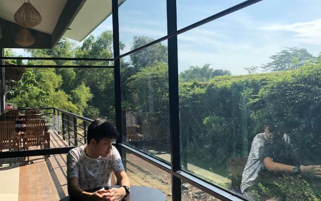Bukit Daun Hotel and Resort